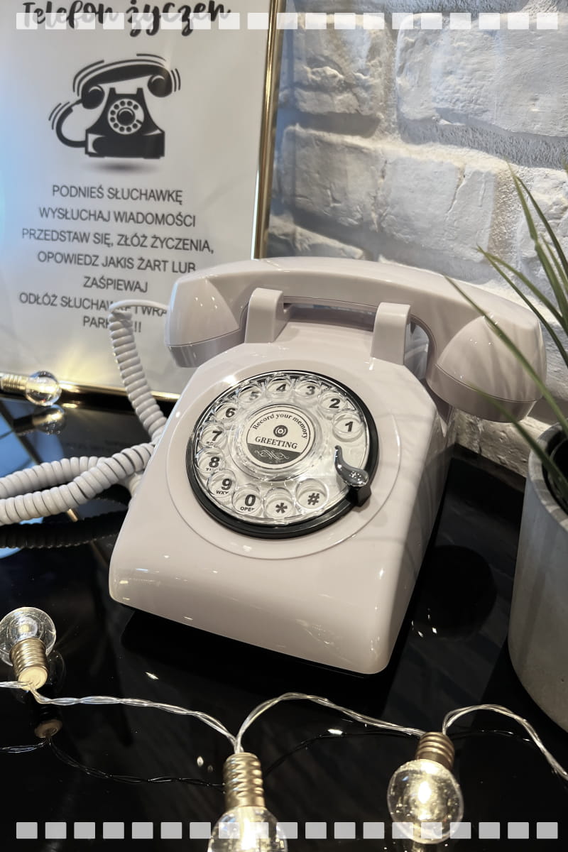 flash-of-lights-telefon-zyczen-pion-1